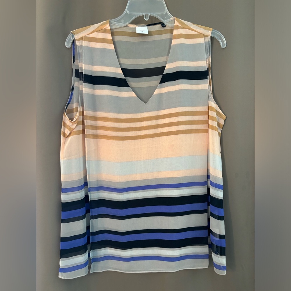Like New CAbi top